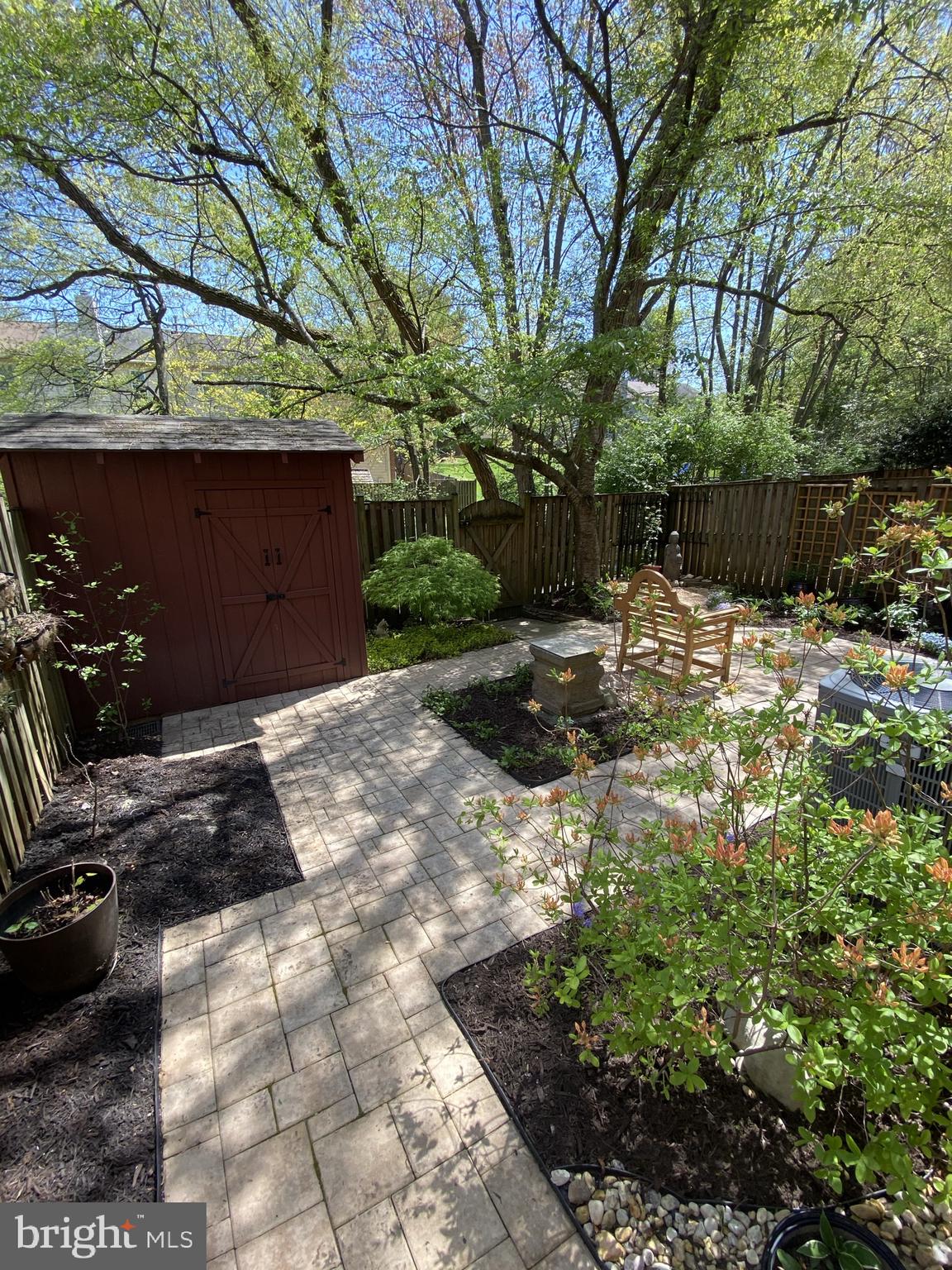 KINGS PARK WEST - Residential