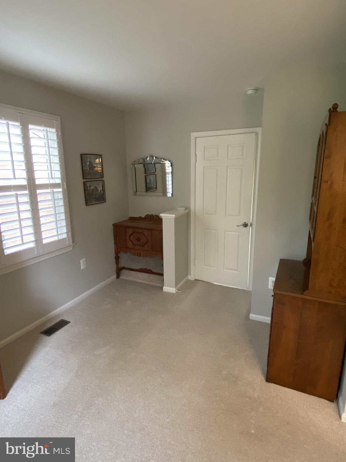 KINGS PARK WEST - Residential