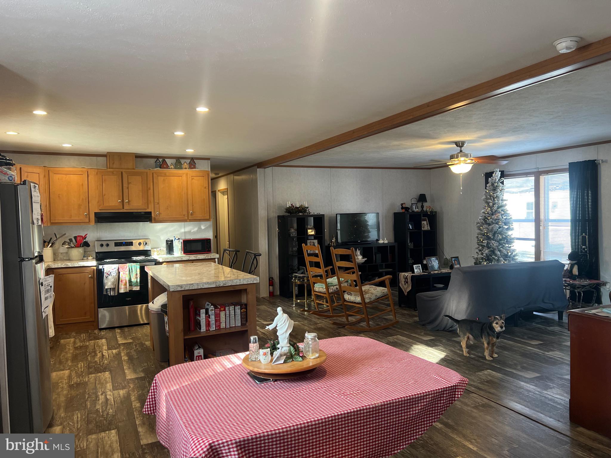 STONEY CHASE MHP - Residential