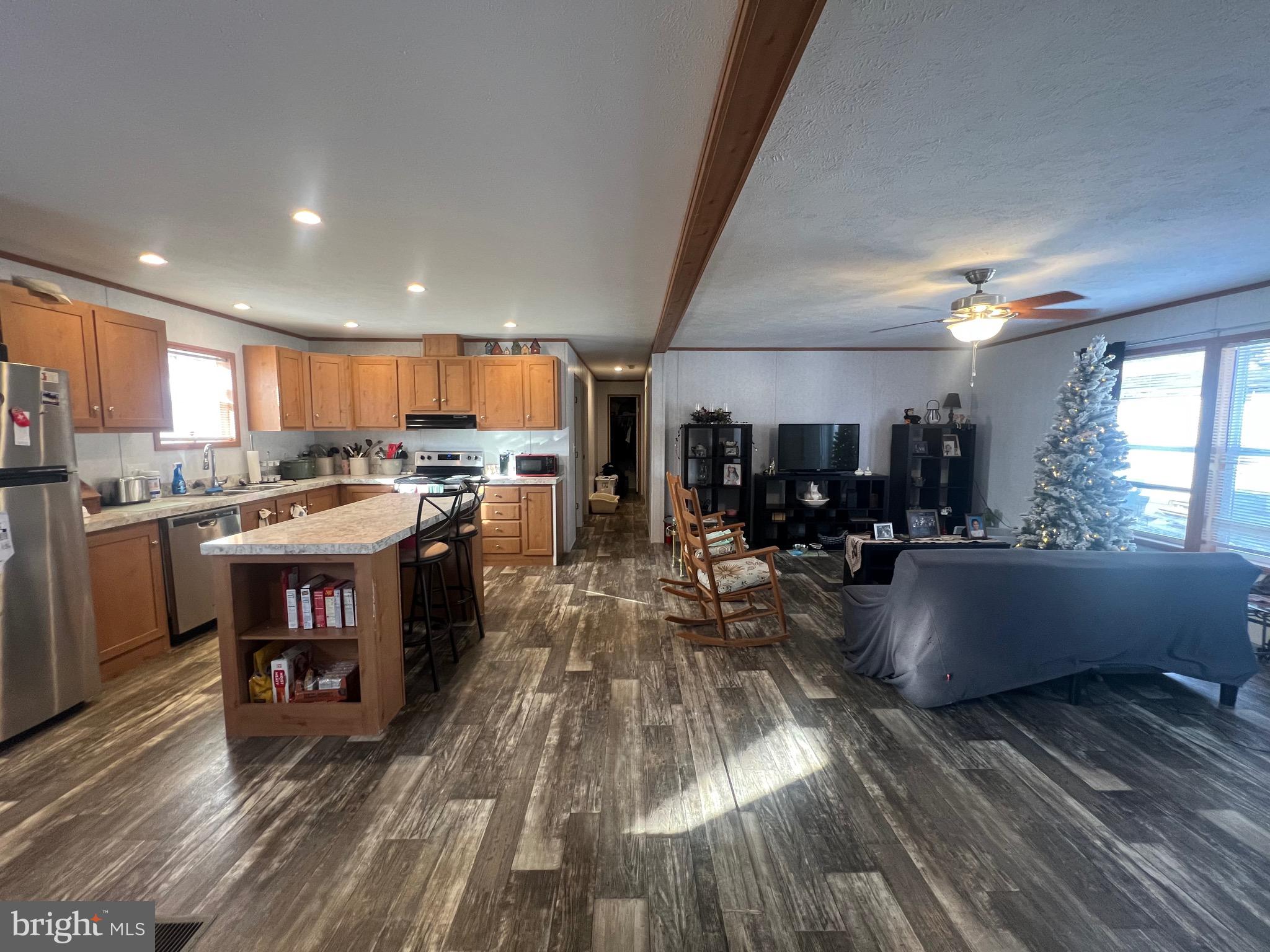 STONEY CHASE MHP - Residential