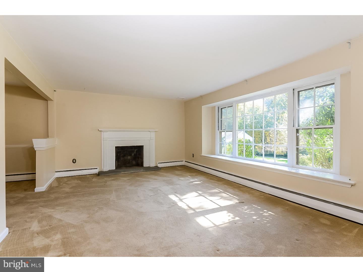 DEVON DOWNS - Residential