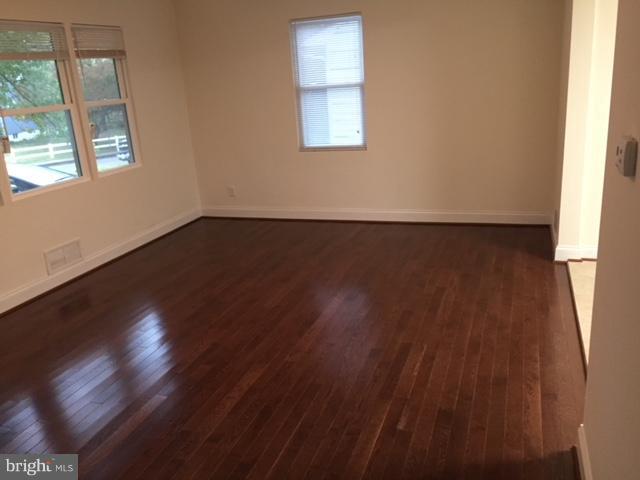 GLEN BURNIE PARK - Residential