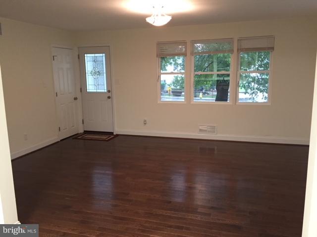 GLEN BURNIE PARK - Residential