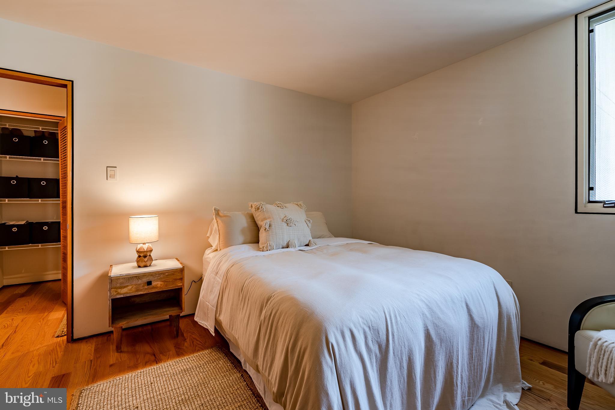 ASHFORD - Residential