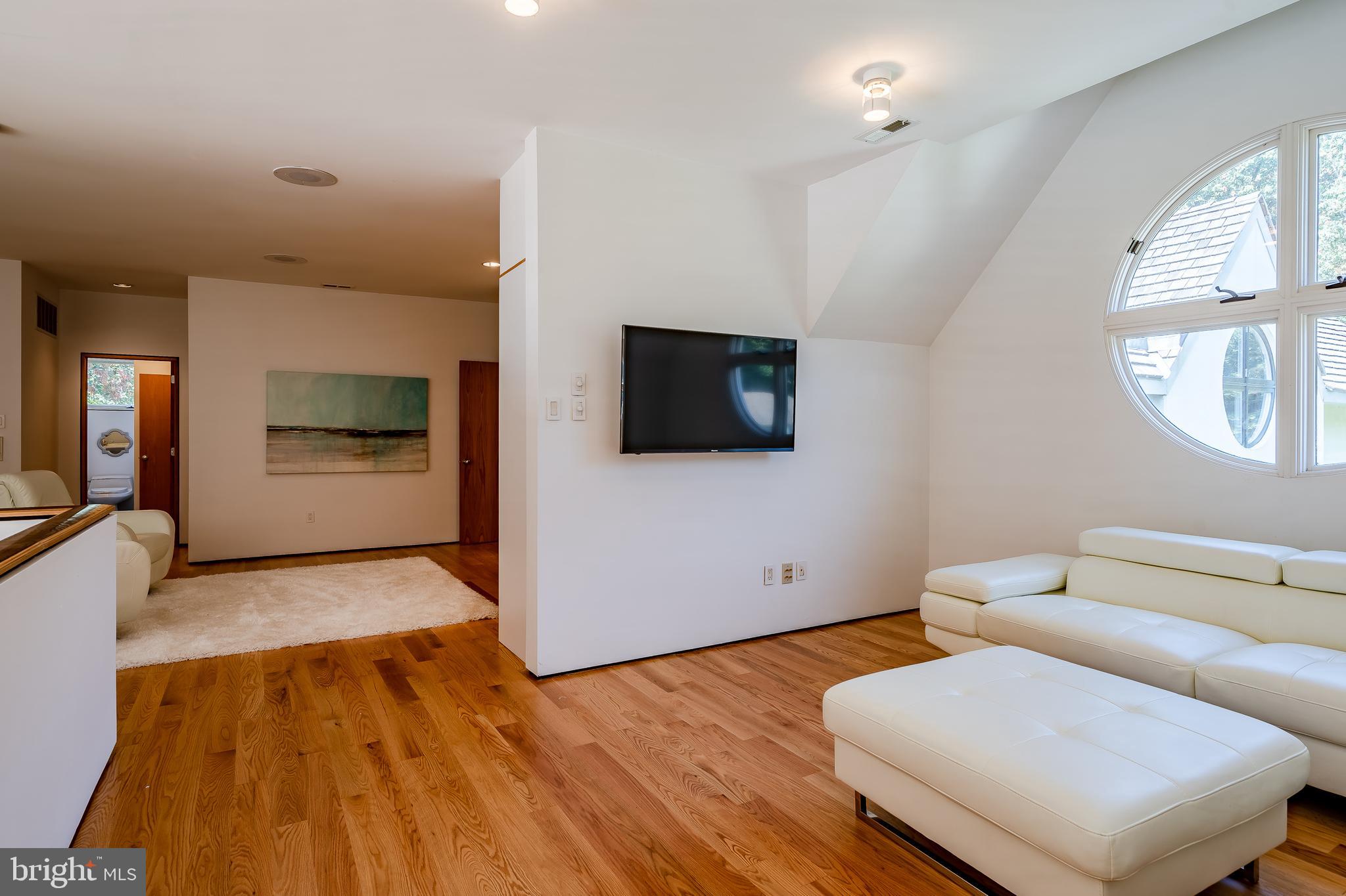 ASHFORD - Residential