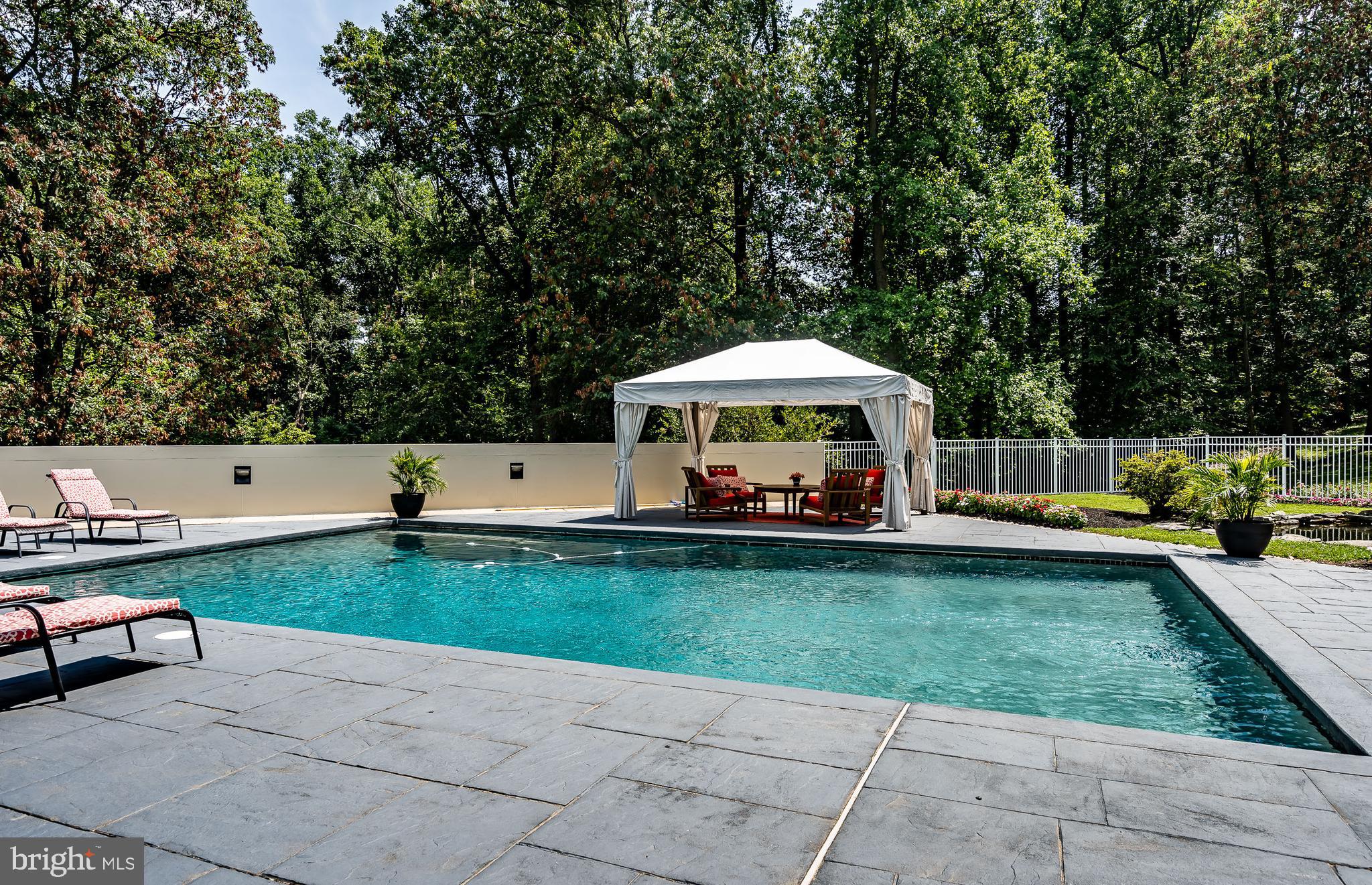 ASHFORD - Residential