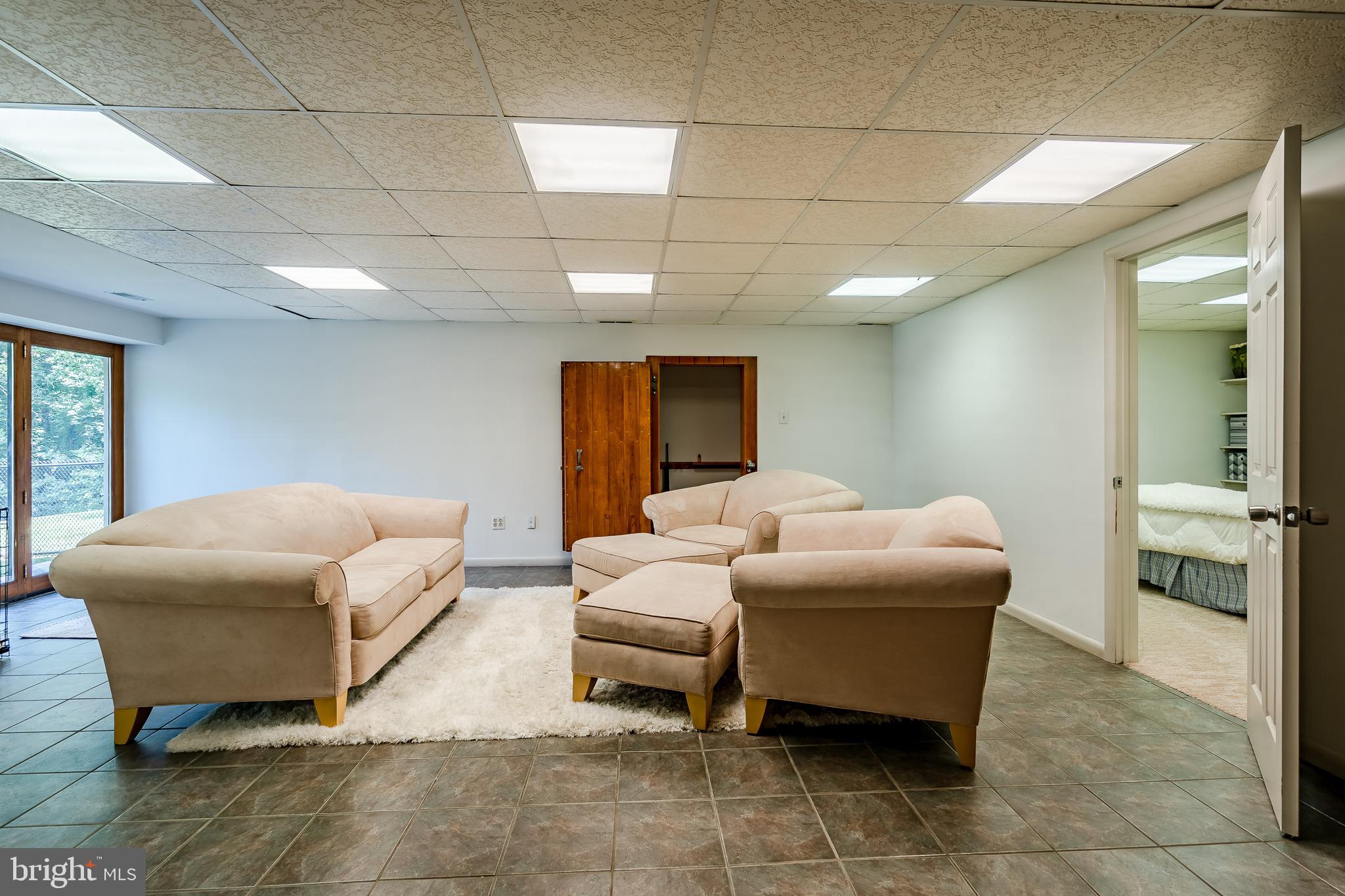 ASHFORD - Residential