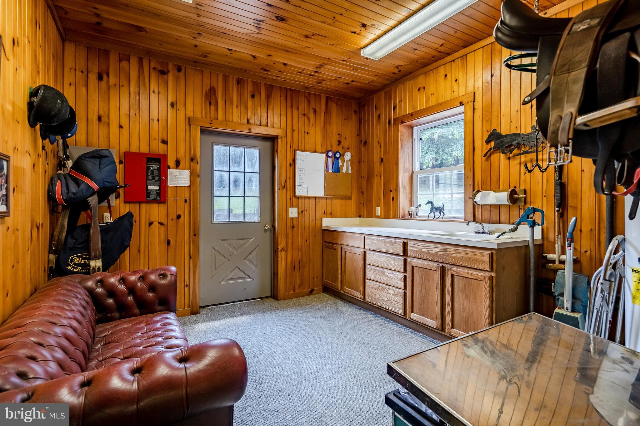 ASHFORD - Residential