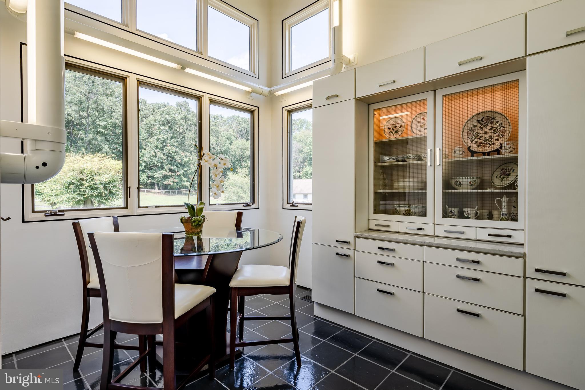 ASHFORD - Residential