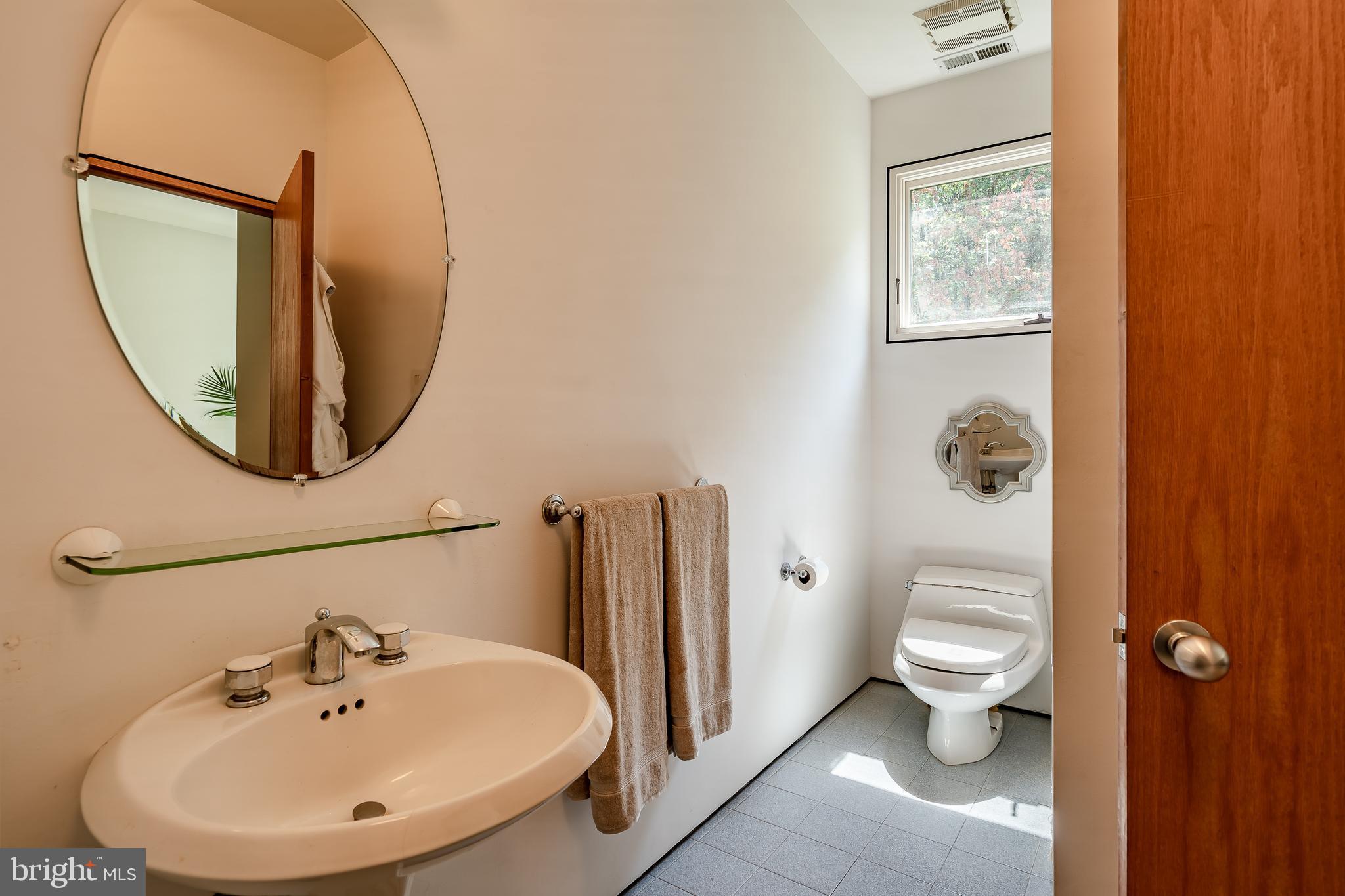 ASHFORD - Residential