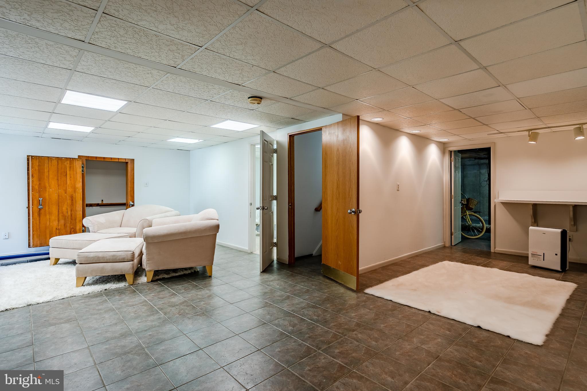 ASHFORD - Residential