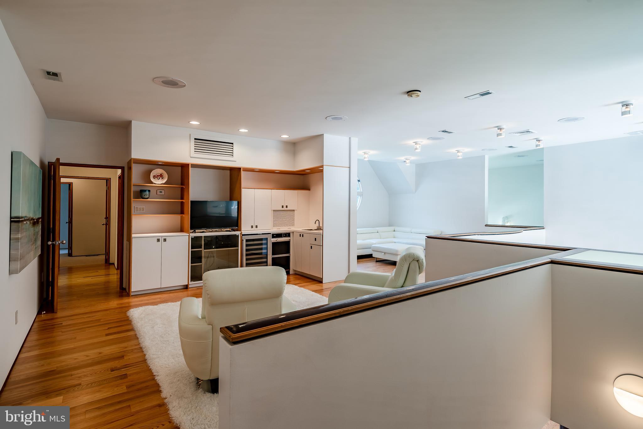 ASHFORD - Residential