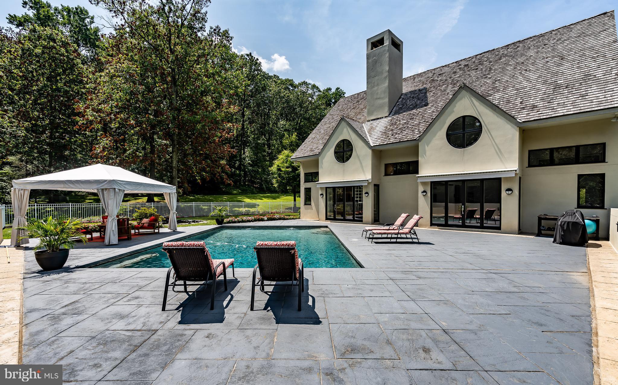 ASHFORD - Residential