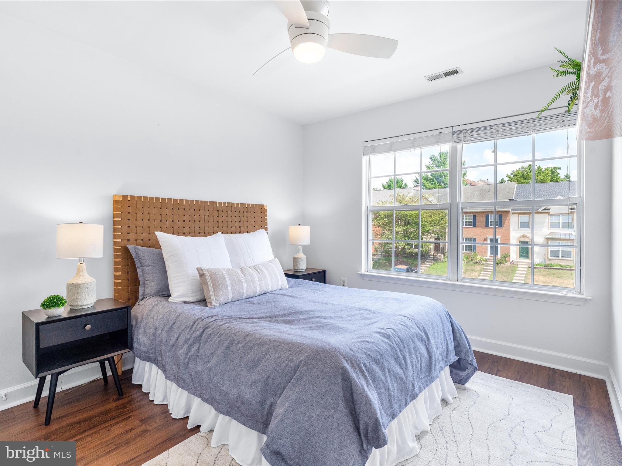 SPRING RIDGE - Residential