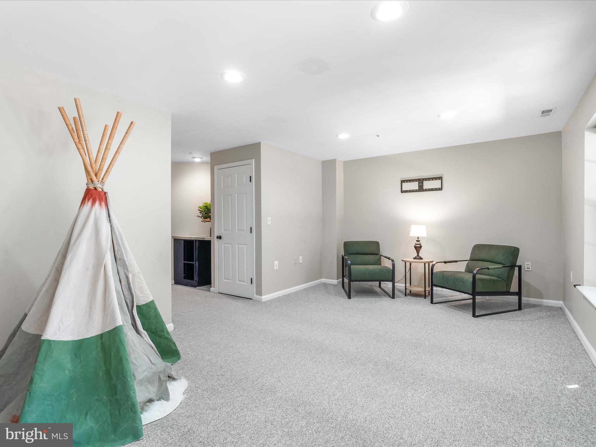 SPRING RIDGE - Residential