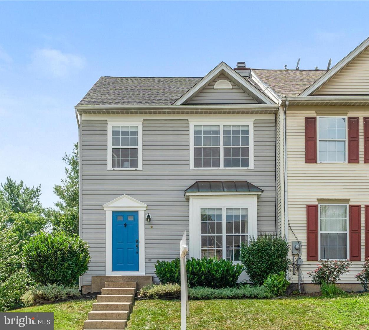 SPRING RIDGE - Residential