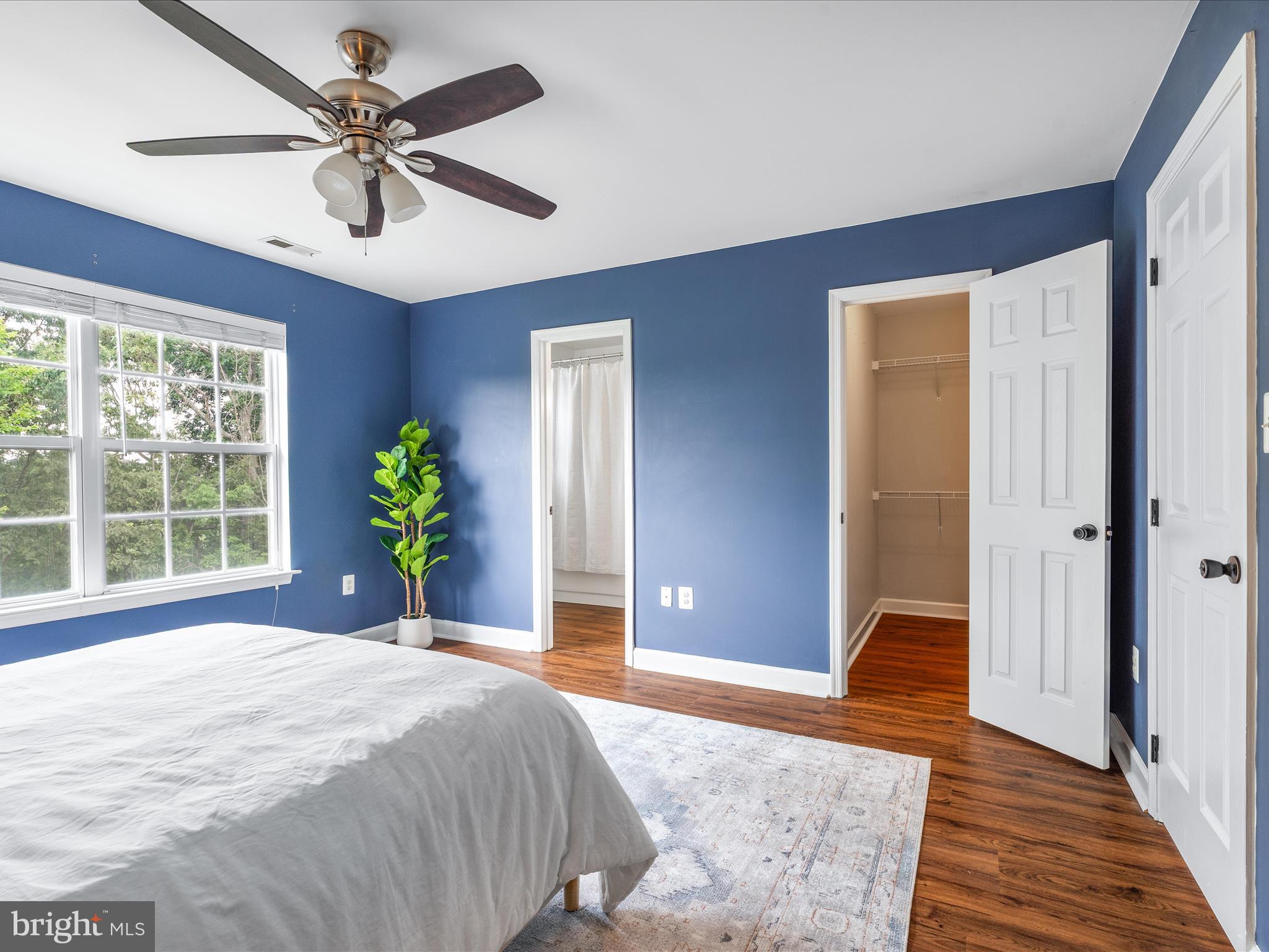 SPRING RIDGE - Residential