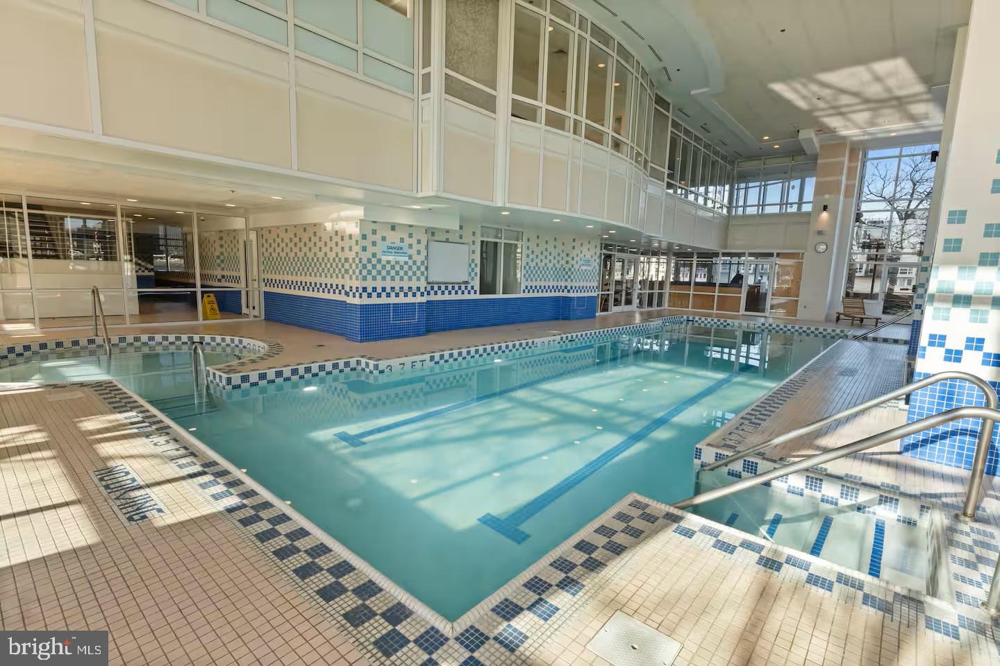 HARBORVIEW - Residential Lease