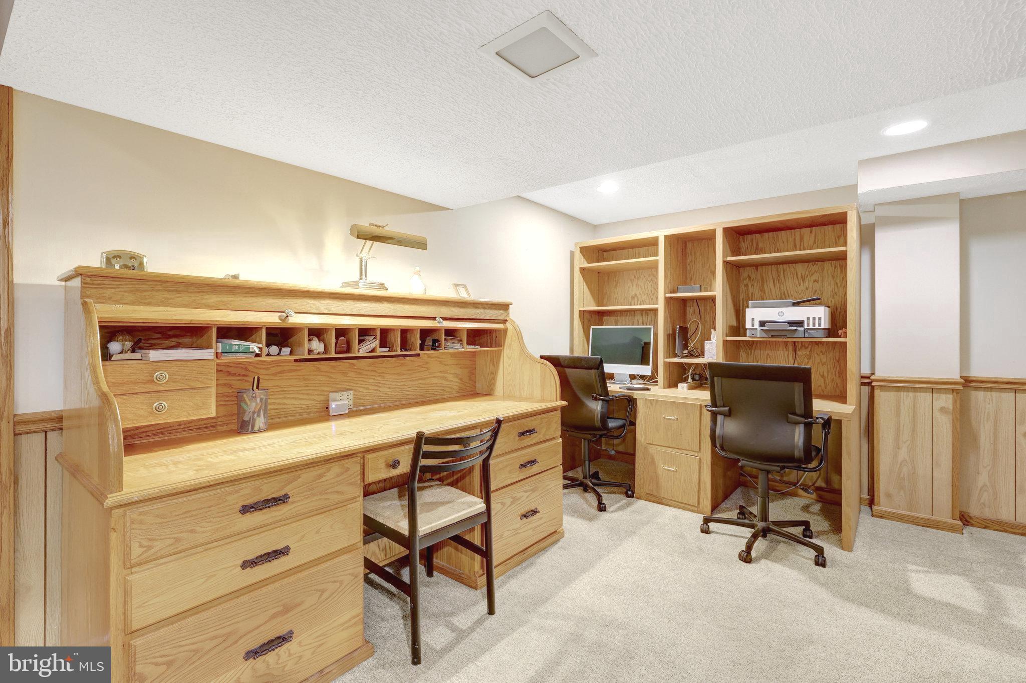 HUNTER MILL TOWN OF VIENNA - Residential