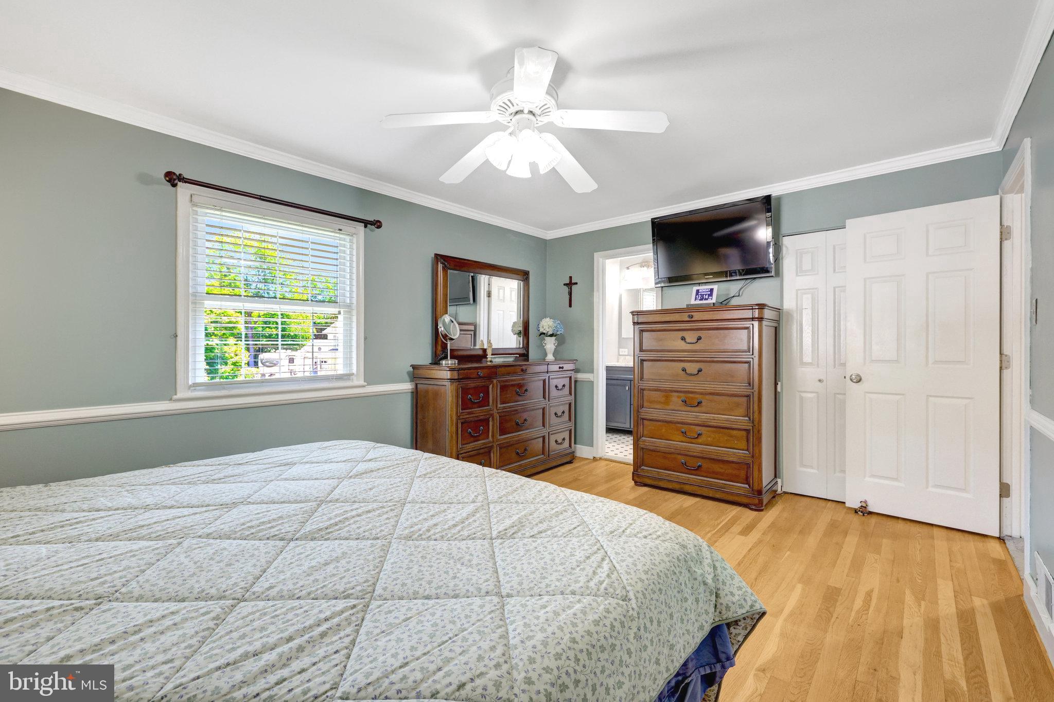 HUNTER MILL TOWN OF VIENNA - Residential