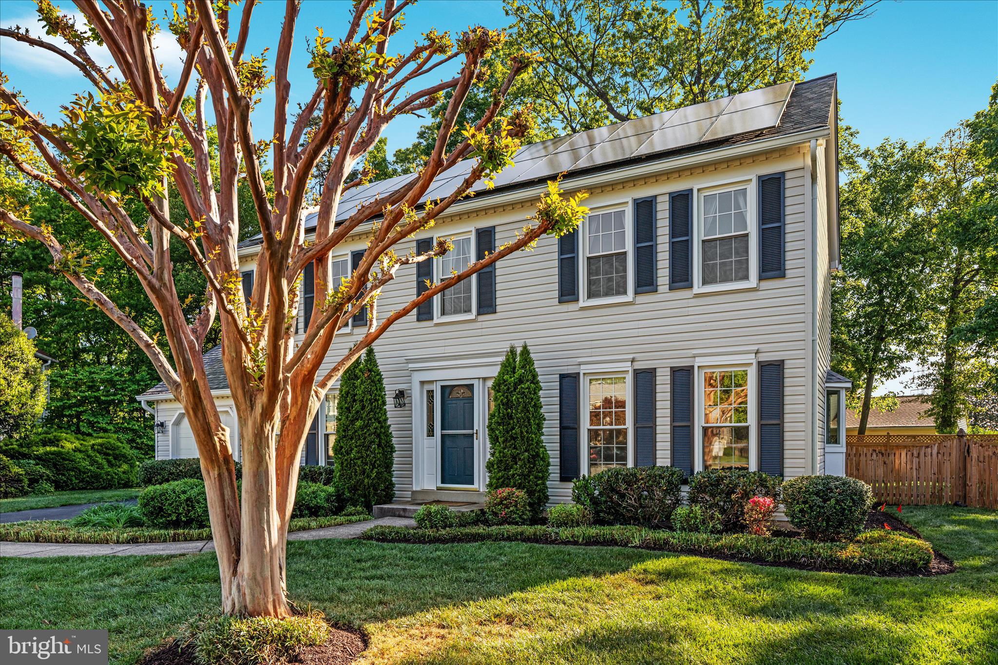 TREESIDE - Residential