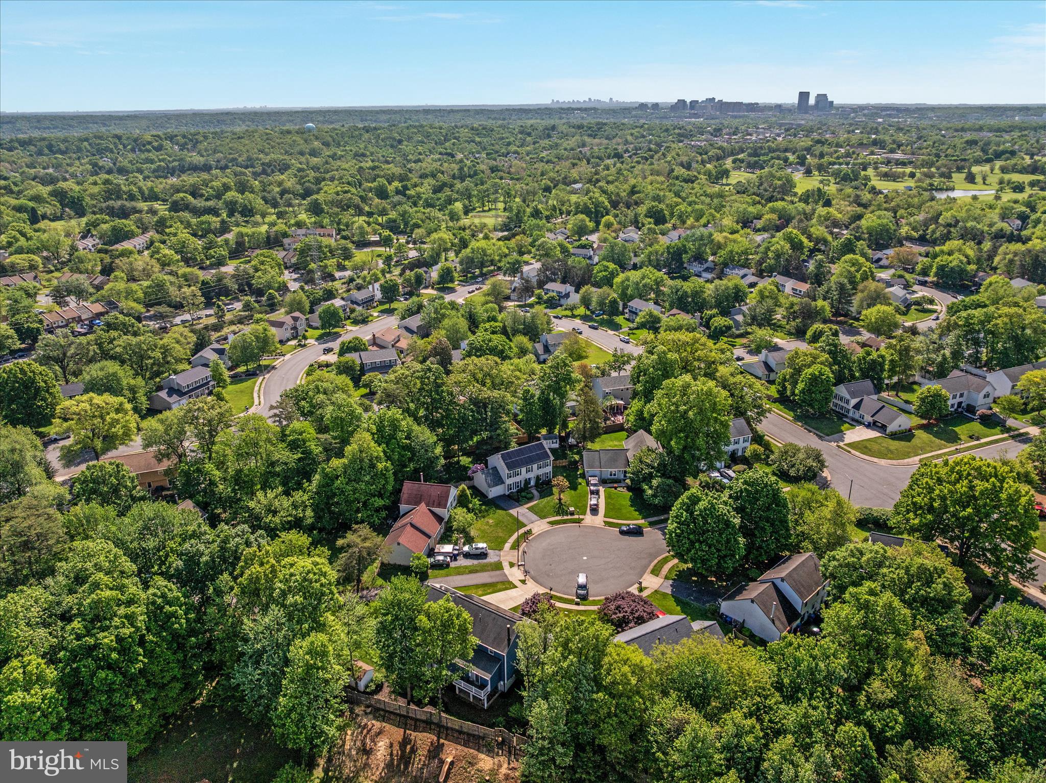 TREESIDE - Residential