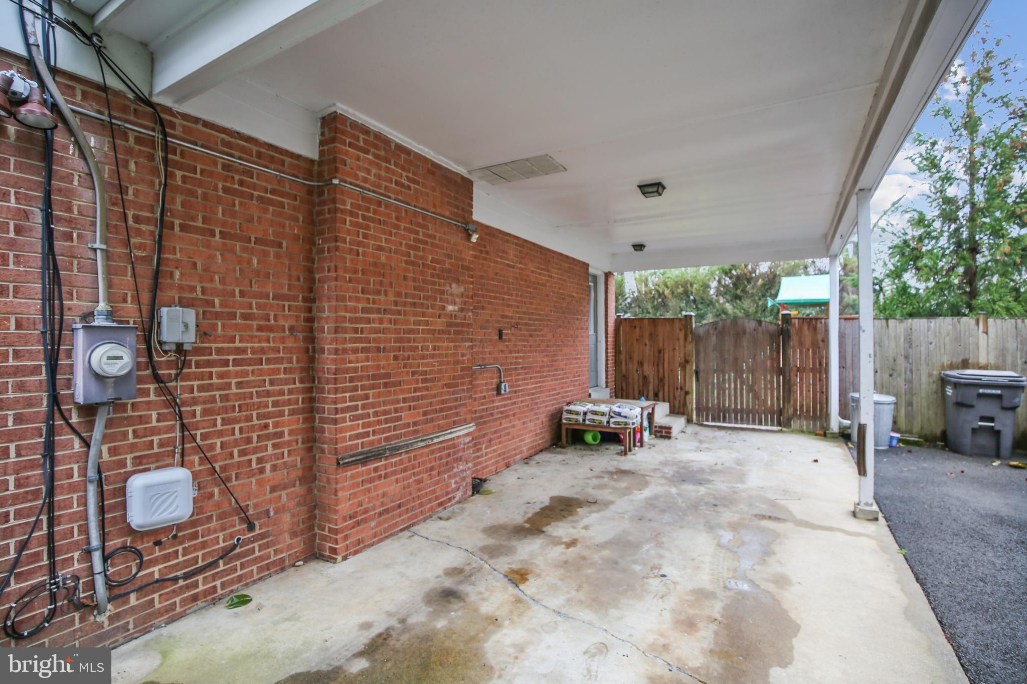 STRATFORD LANDING - Residential Lease