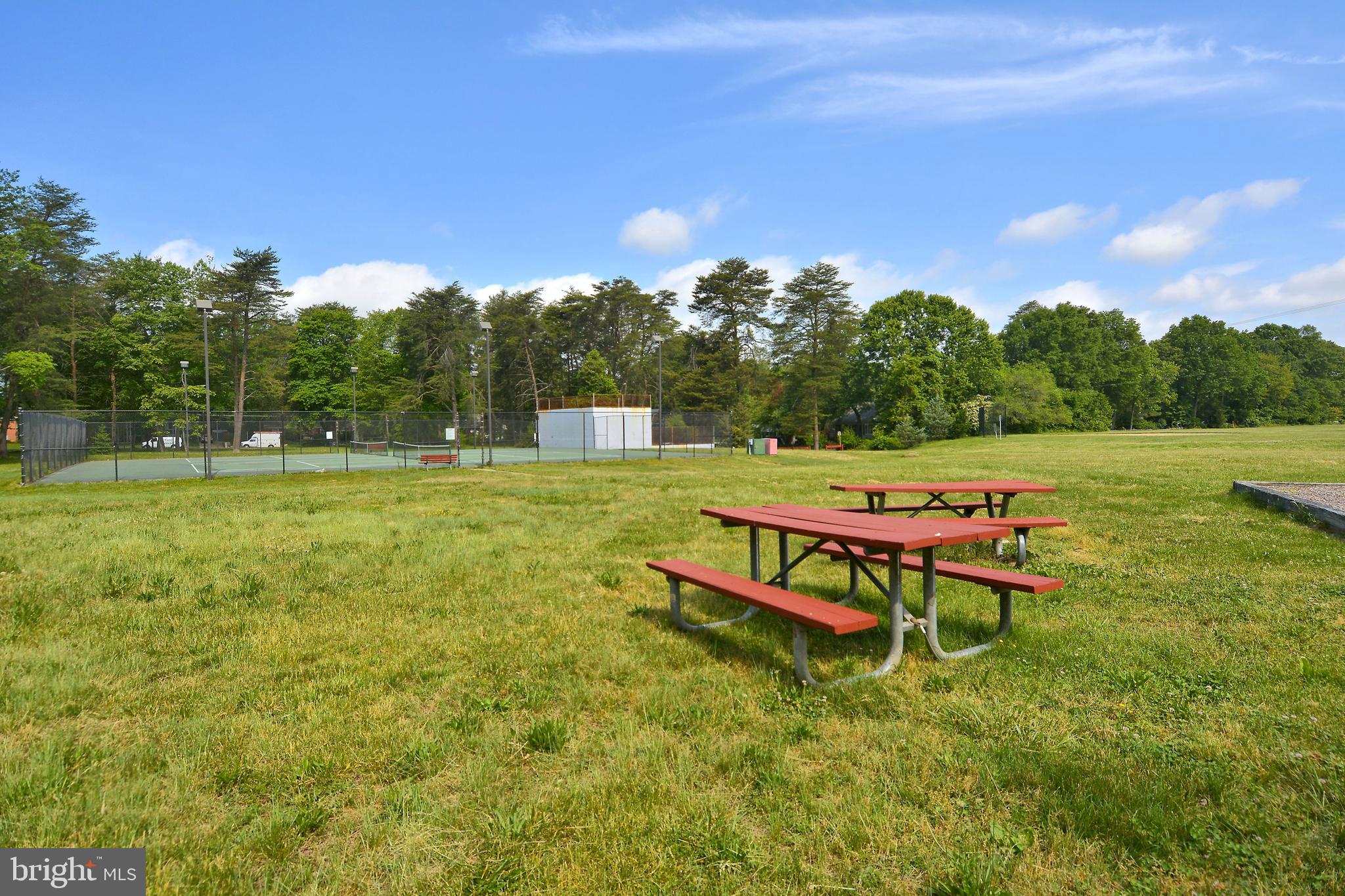 STRATFORD LANDING - Residential Lease