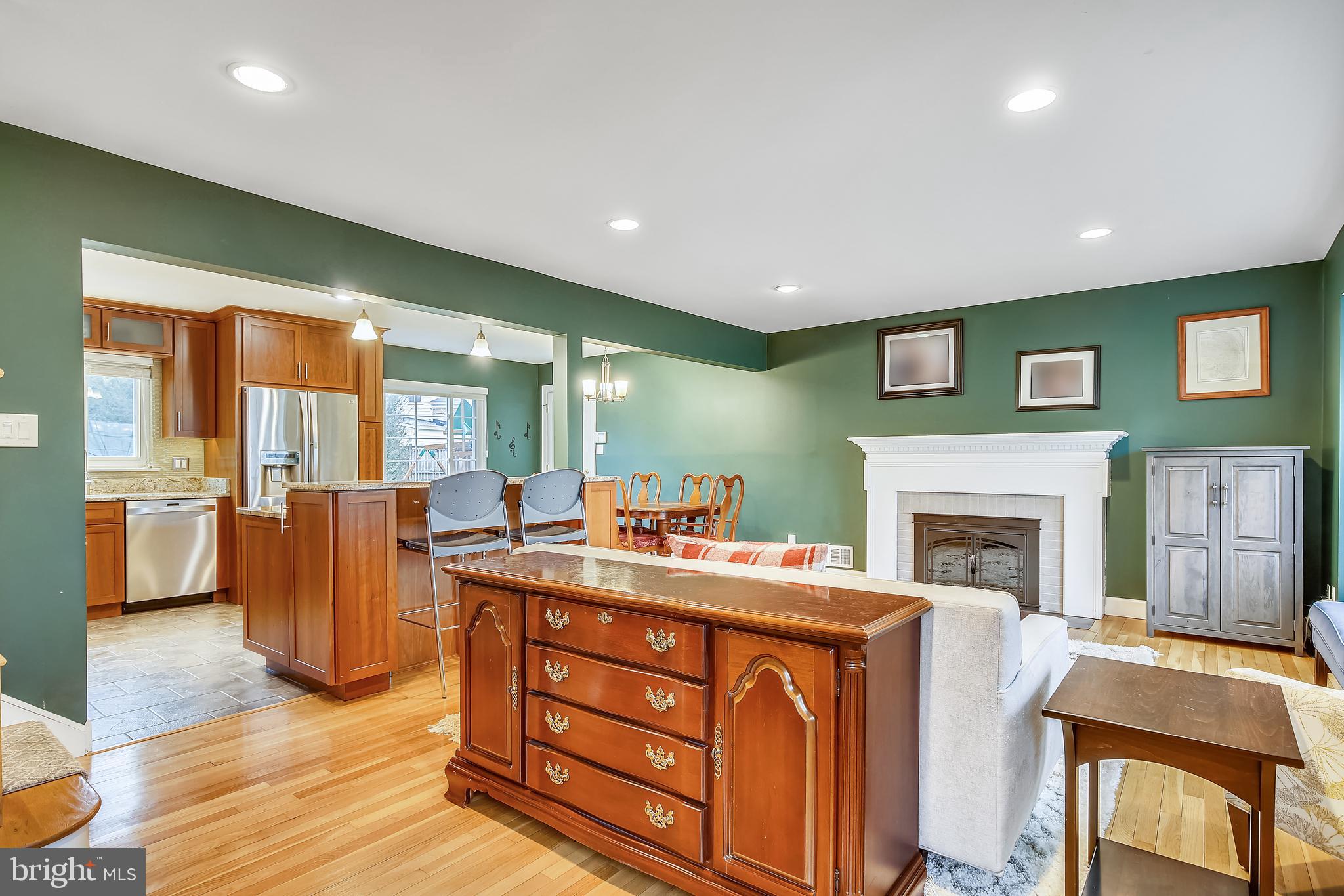 STRATFORD LANDING - Residential Lease