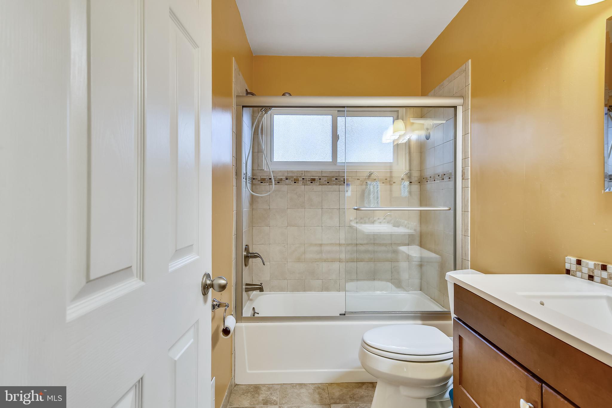 STRATFORD LANDING - Residential Lease