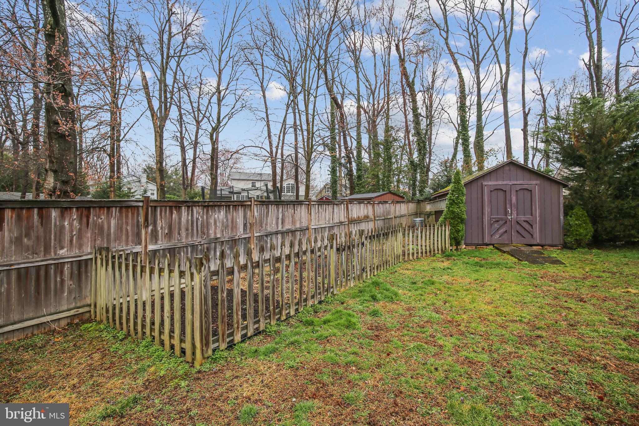 STRATFORD LANDING - Residential Lease