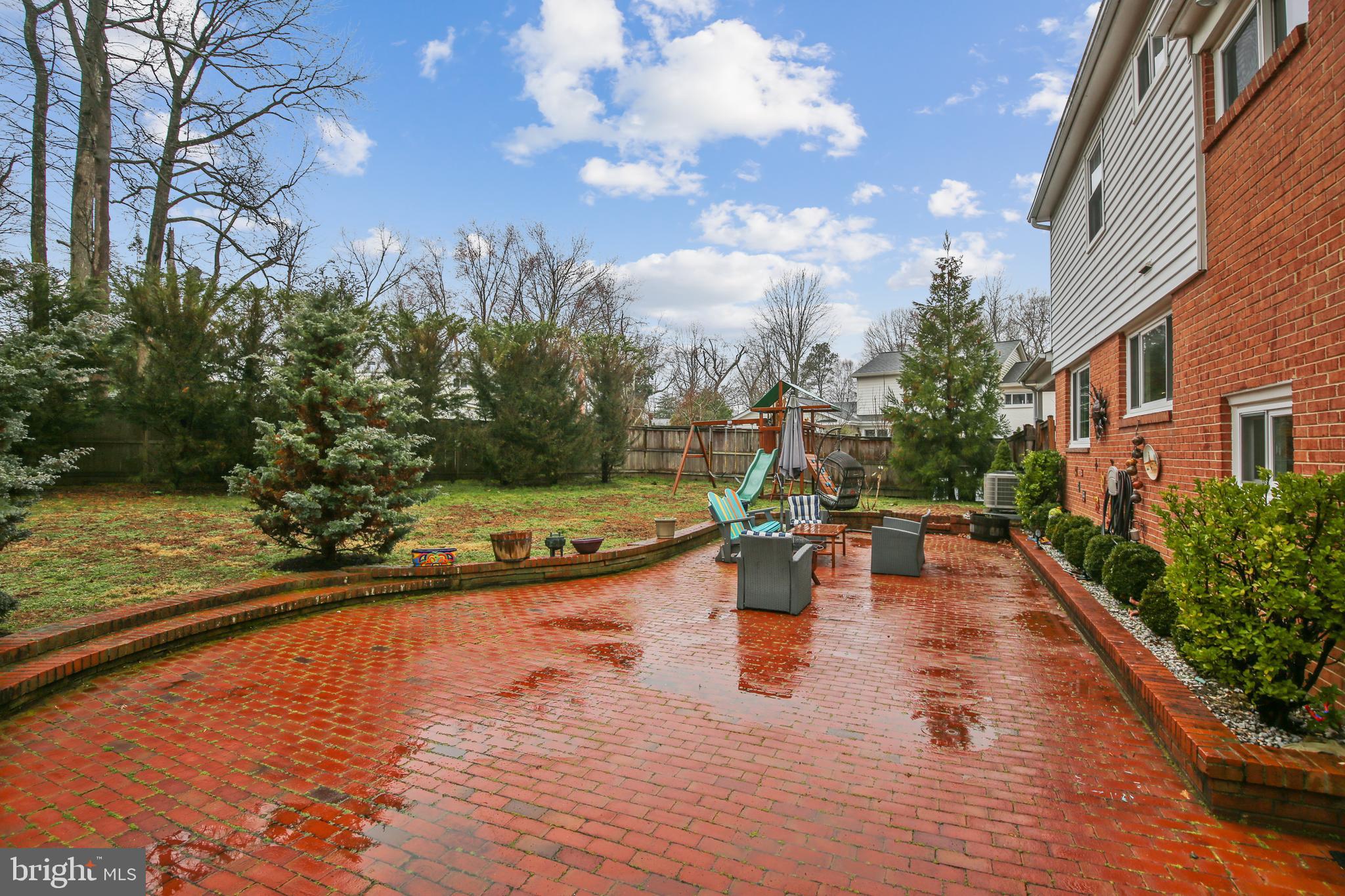 STRATFORD LANDING - Residential Lease