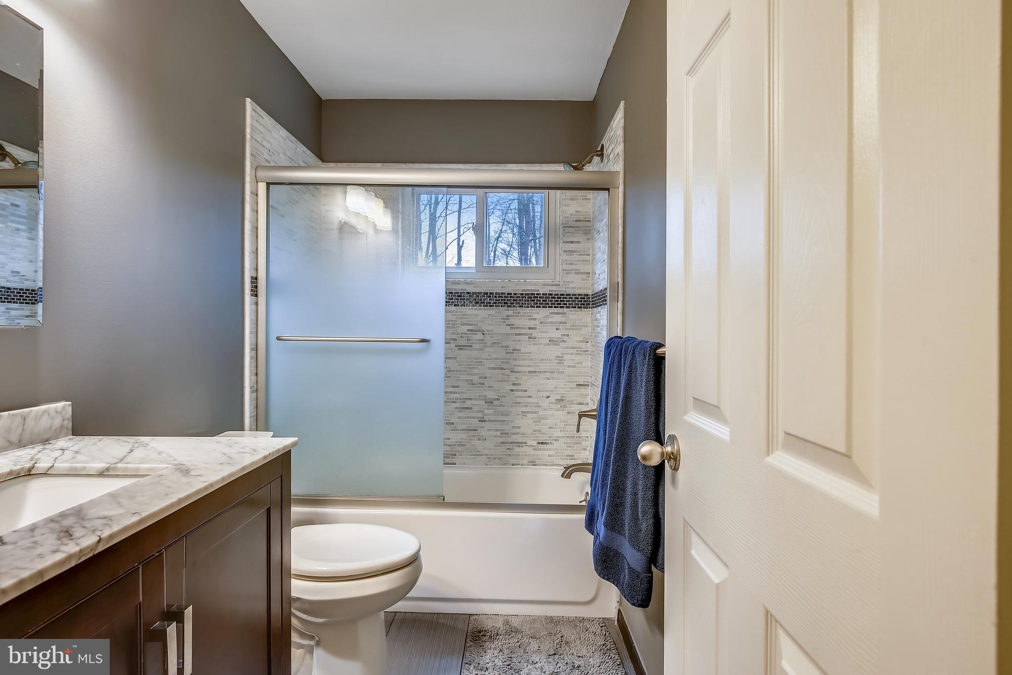 STRATFORD LANDING - Residential Lease