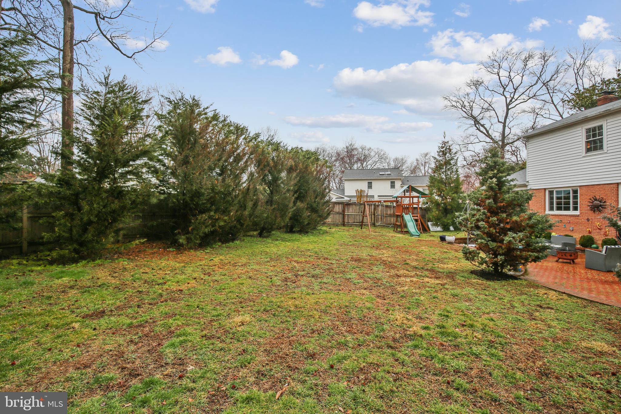 STRATFORD LANDING - Residential Lease