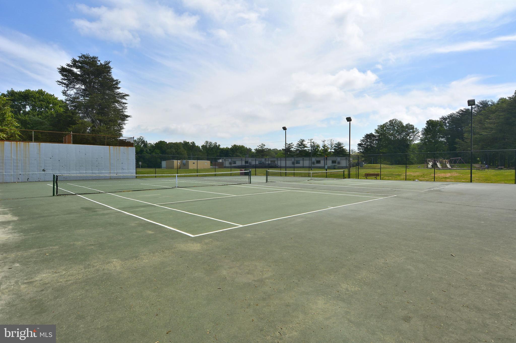 STRATFORD LANDING - Residential Lease