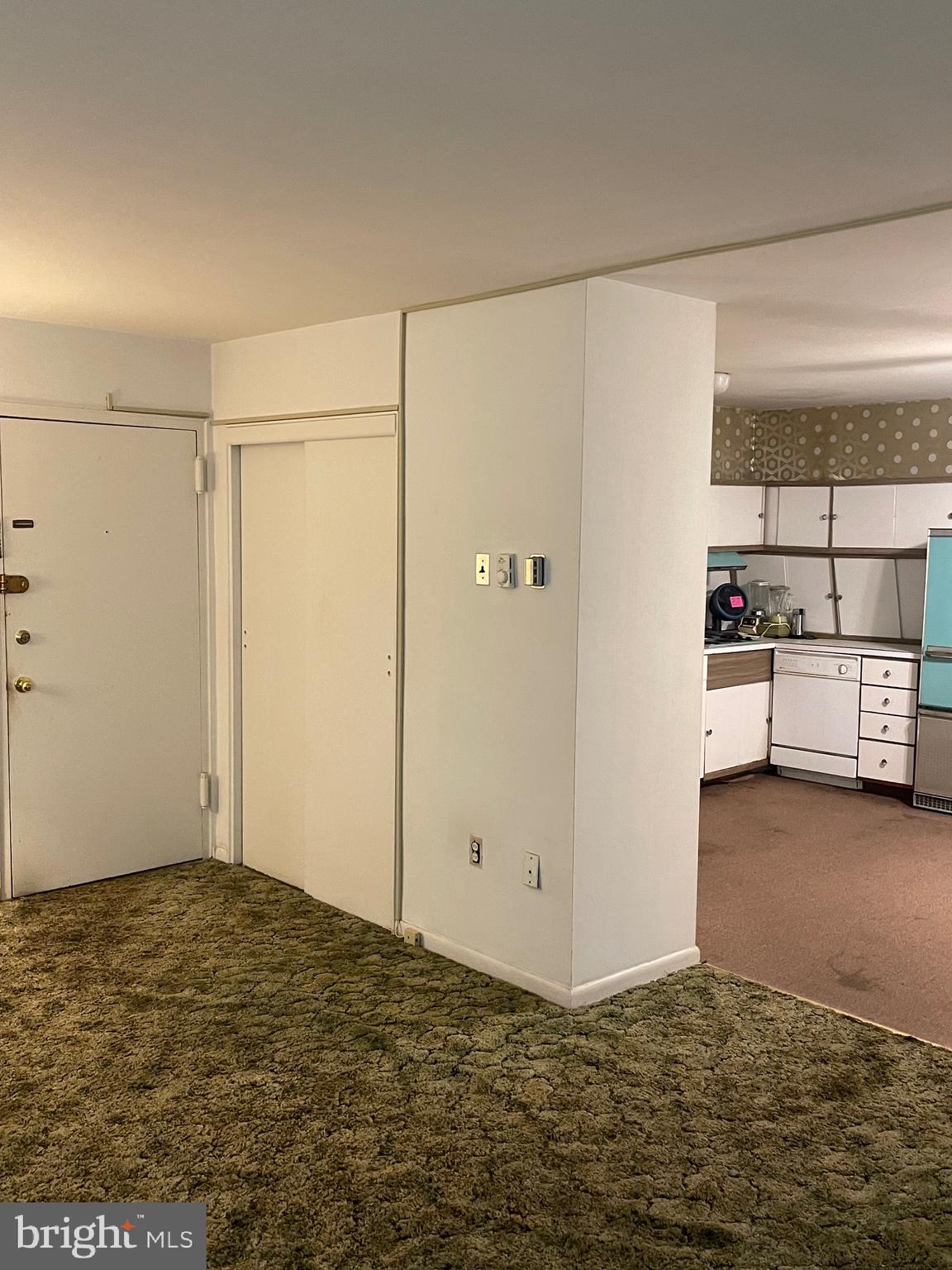 GERMANTOWN (EAST) - Residential