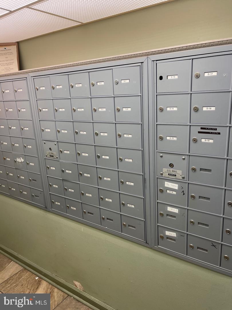 GERMANTOWN (EAST) - Residential