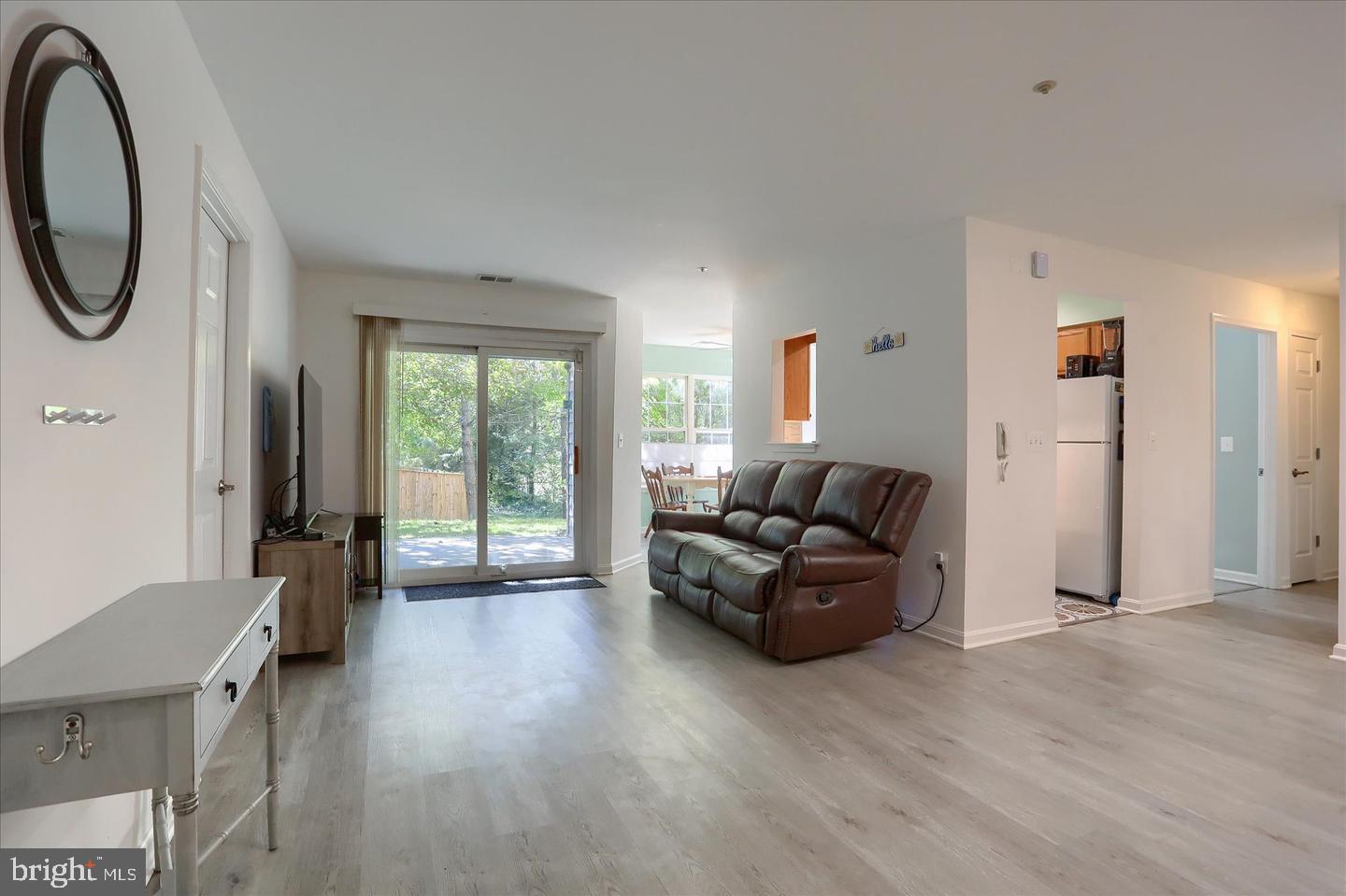 3815 SUNNYFIELD COURT 1C