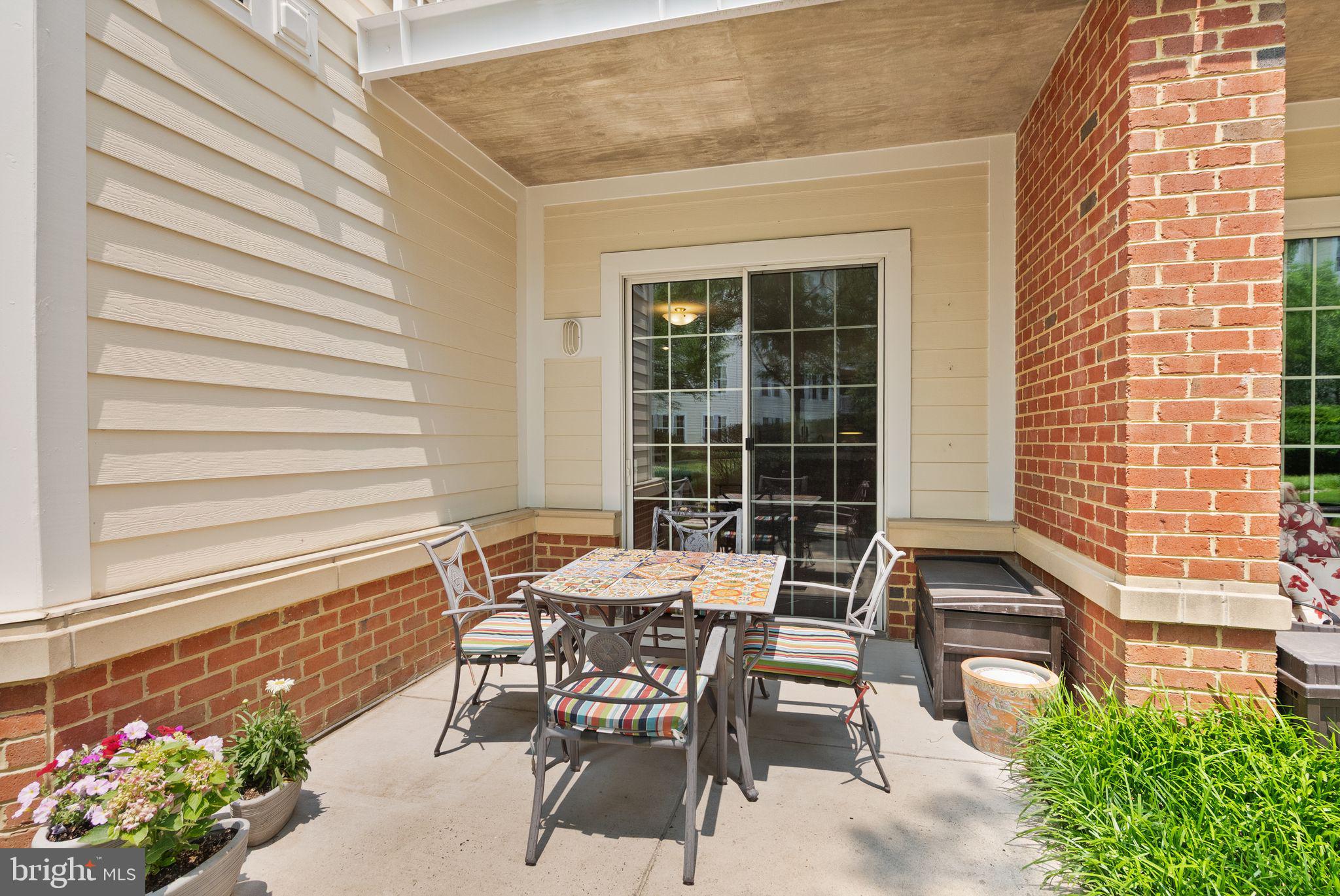 CAMERON STATION - Residential