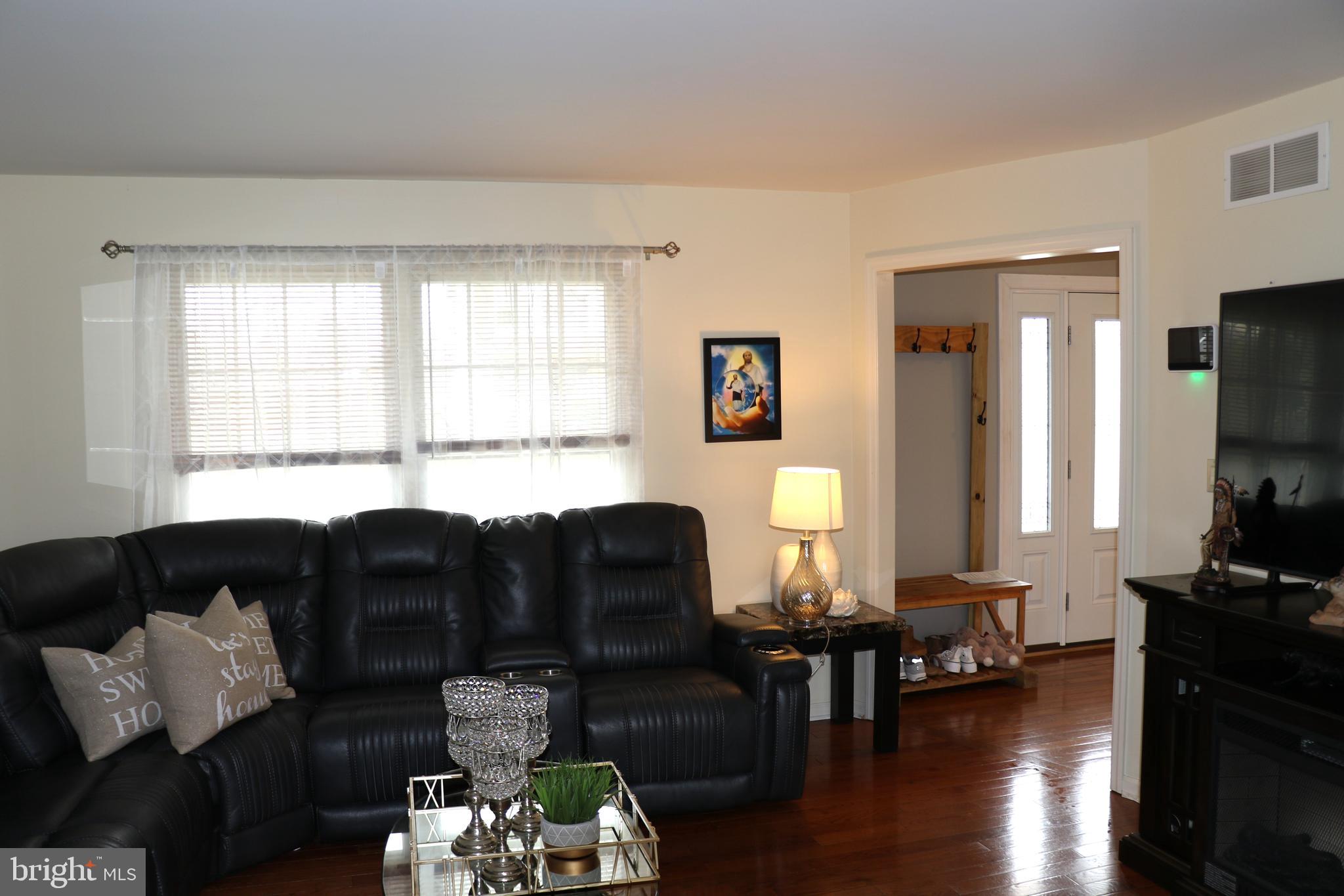6102 FIRESIDE CIRCLE