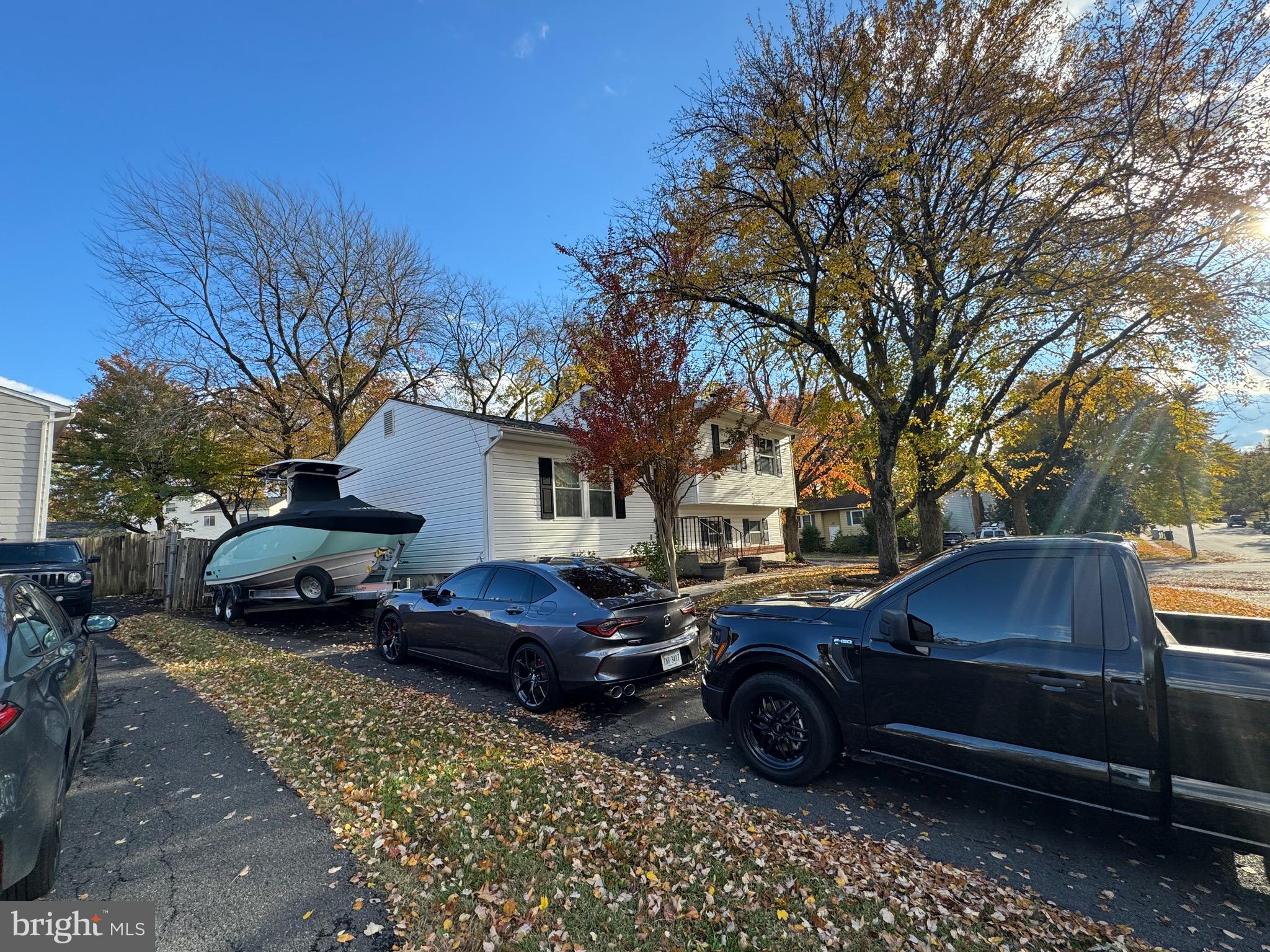 9215 LANDGREEN STREET