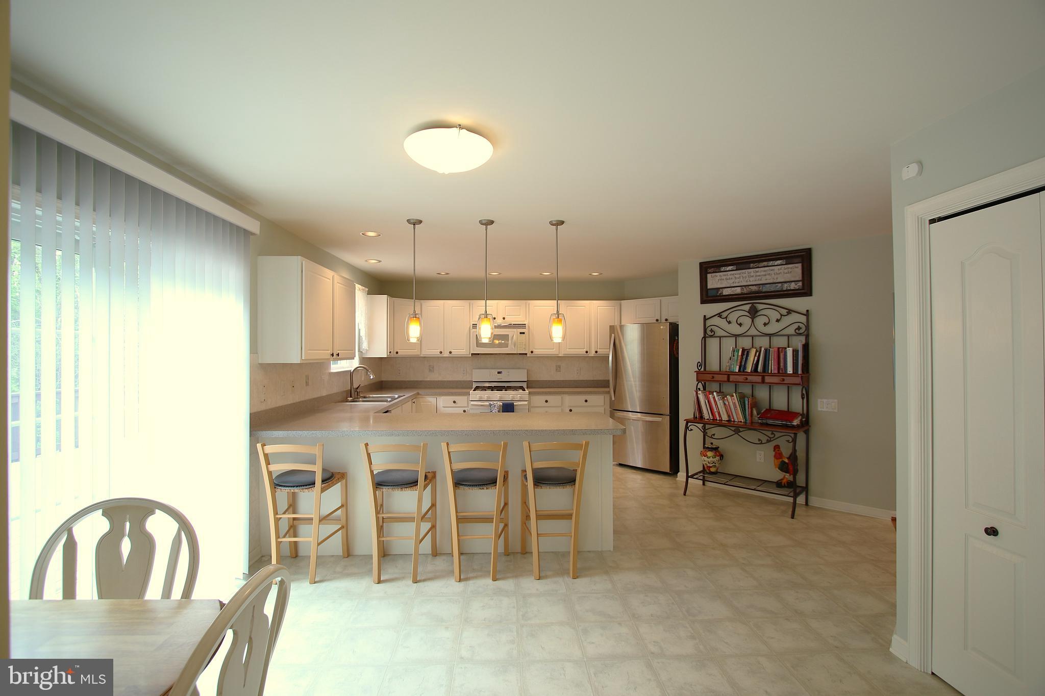 KNOTTS LANDING - Residential