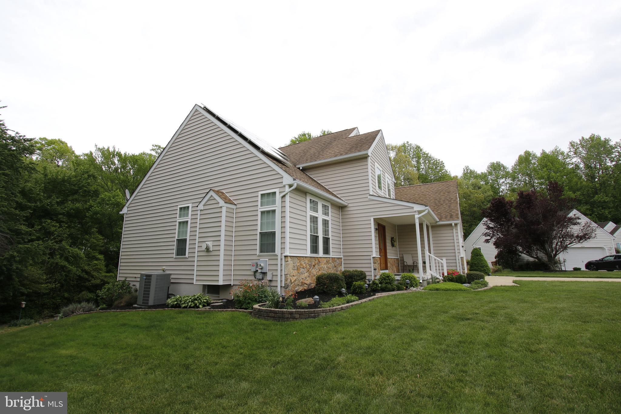 KNOTTS LANDING - Residential
