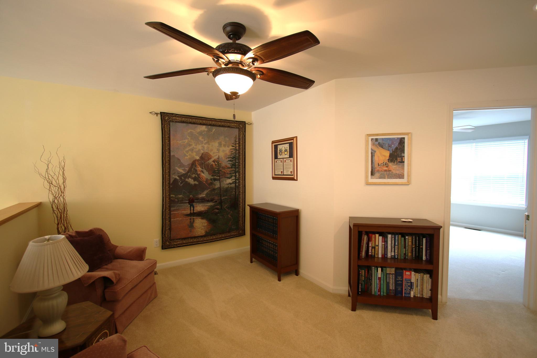 KNOTTS LANDING - Residential
