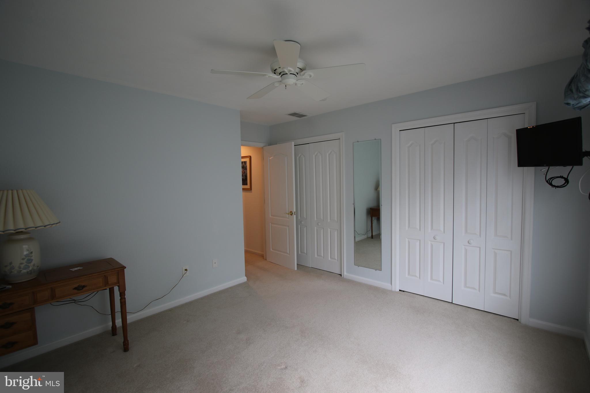 KNOTTS LANDING - Residential