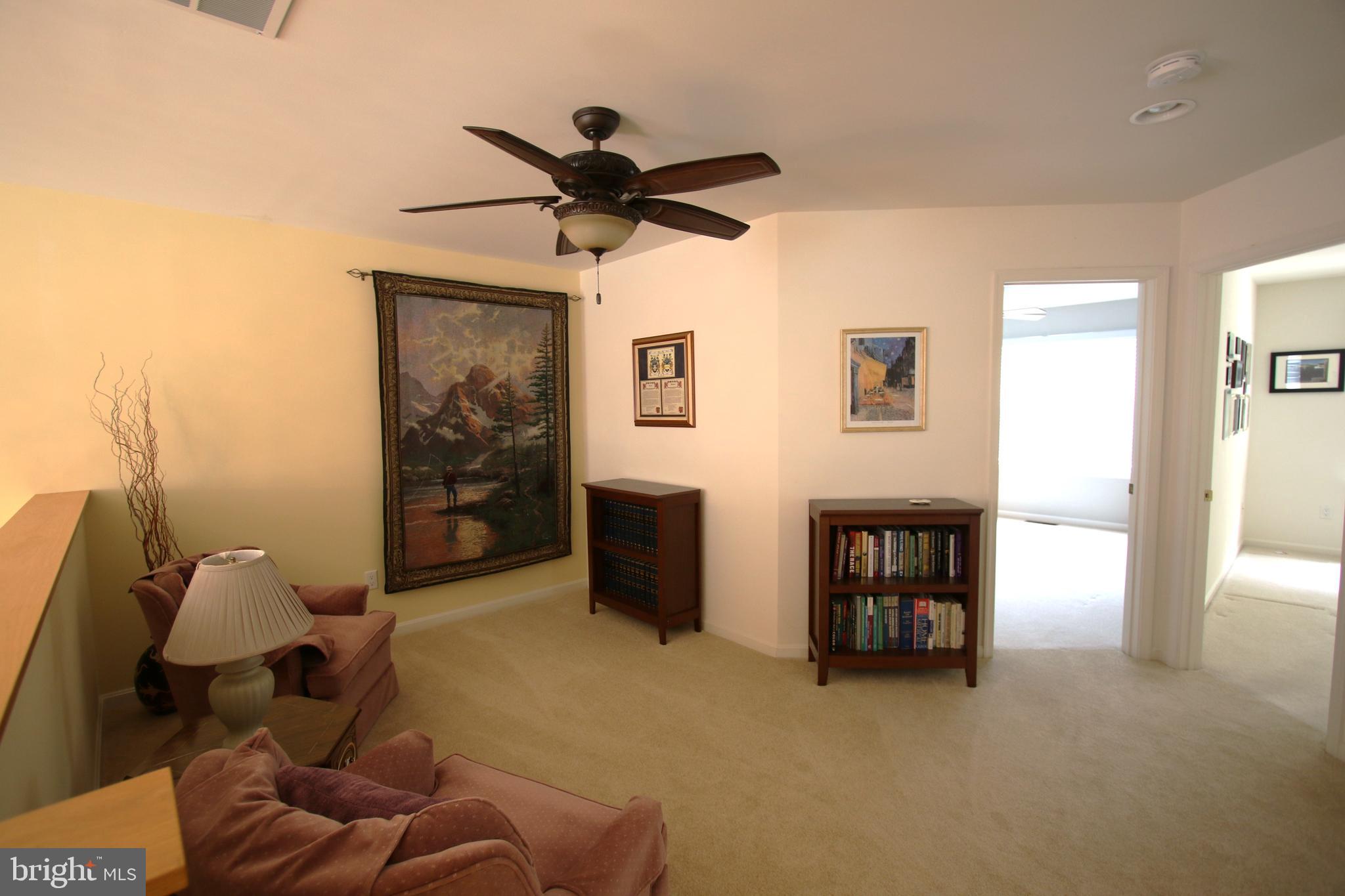 KNOTTS LANDING - Residential