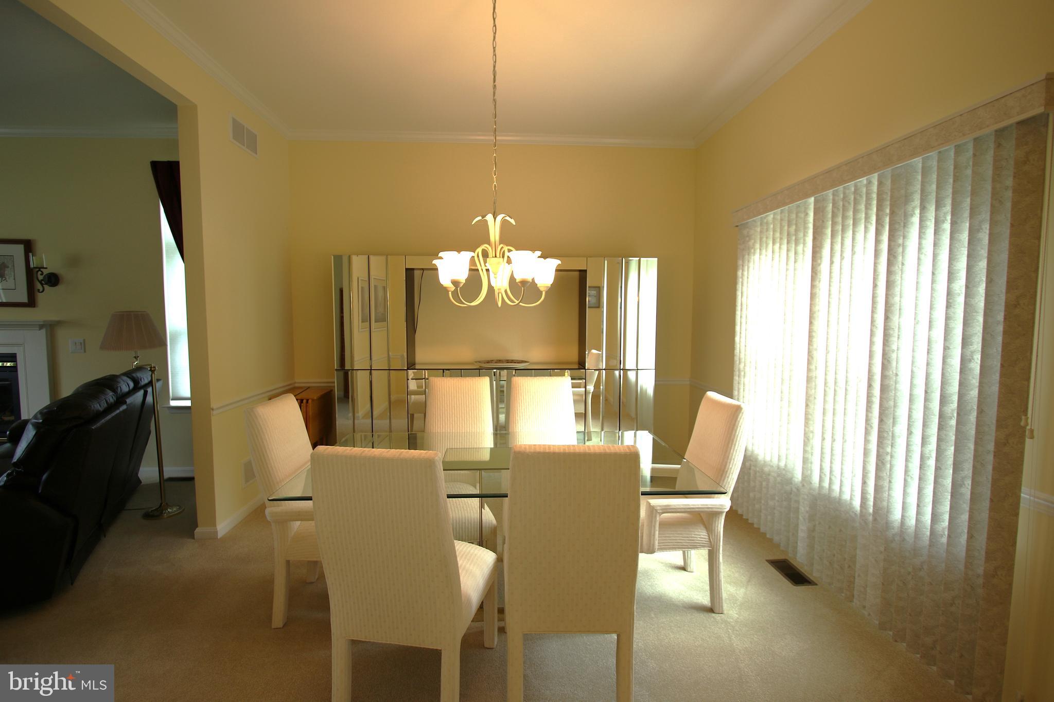 KNOTTS LANDING - Residential