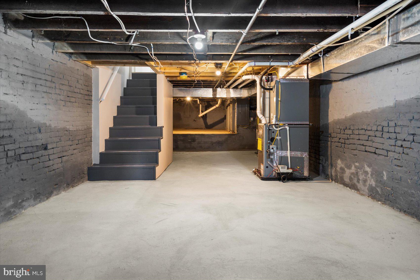 SOUTH BALTIMORE - Residential