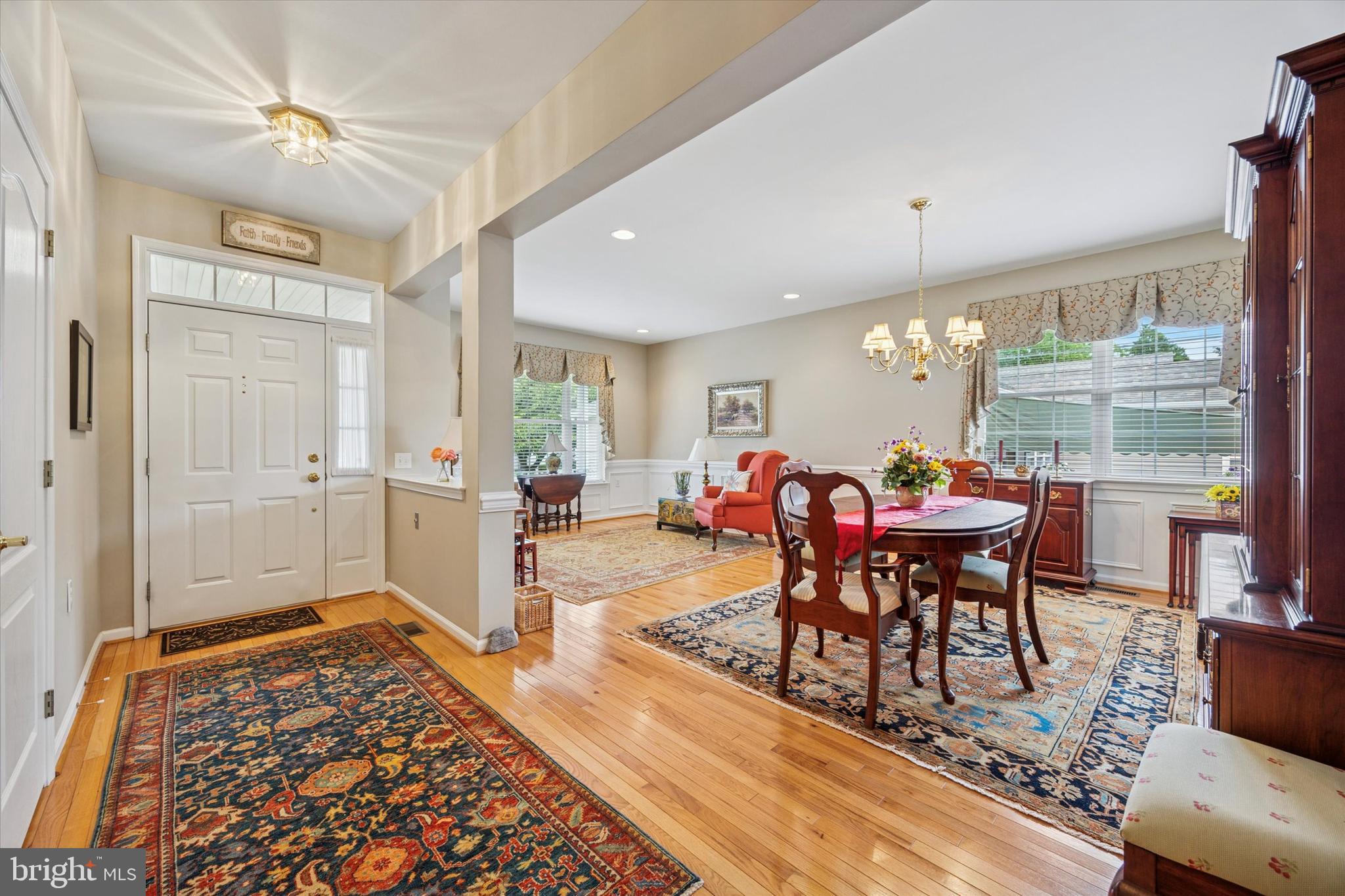 1460 QUAKER RIDGE 1460