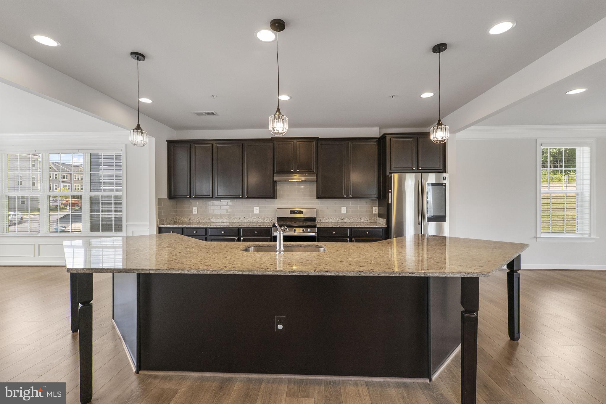 22931 TOWNSEND TRAIL